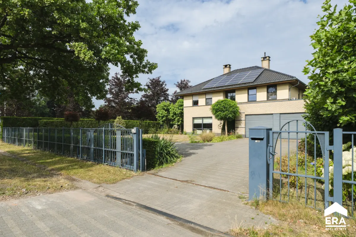 Huis te  koop in Lommel 3920 649000.00€ 3 slaapkamers 335.00m² - Zoekertje 540445