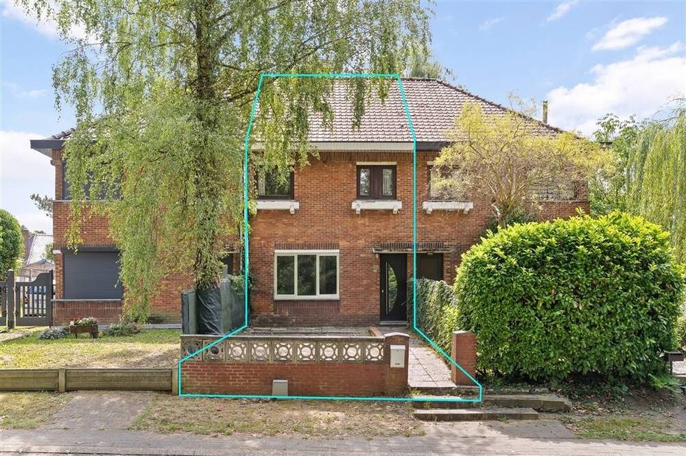 Huis te  koop in Houthalen 3530 165000.00€ 5 slaapkamers 175.00m² - Zoekertje 540303