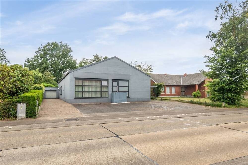 Huis te koop in Kermt 3510 385000.00€ 5 slaapkamers 256.00m² - Zoekertje 540193