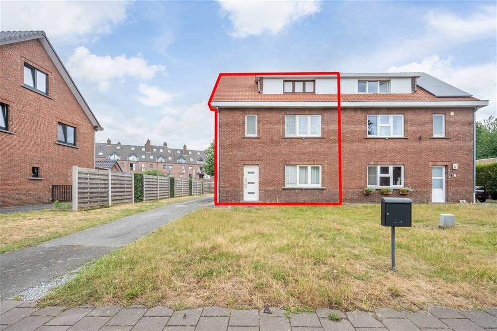 Huis te huur in Genk 3600 1200.00€ 3 slaapkamers 216.36m² - Zoekertje 562935
