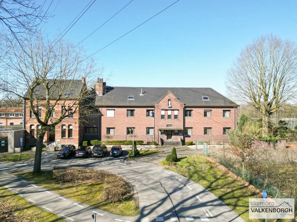 Handelszaak te koop in Diepenbeek 3590 1200000.00€ 20 slaapkamers 1450.00m² - Zoekertje 541074