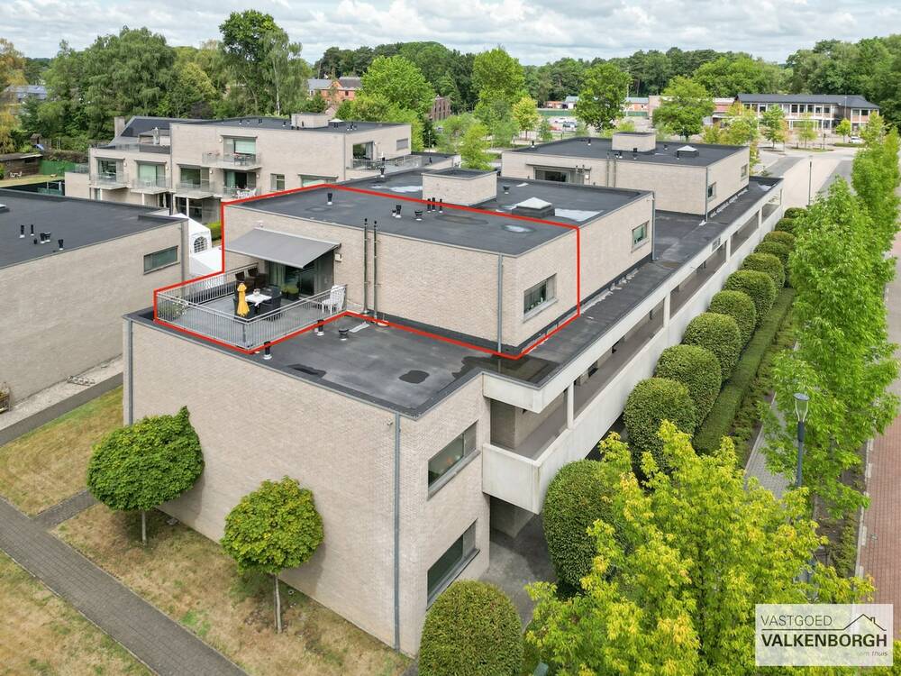 Appartementsgebouw te koop in Heusden-Zolder 3550 240000.00€ 1 slaapkamers 83.00m² - Zoekertje 541078