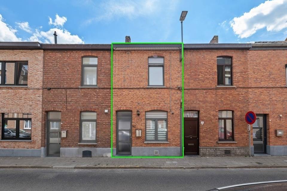Huis te koop in Sint-Truiden 3800 265000.00€ 1 slaapkamers 100.00m² - Zoekertje 542350