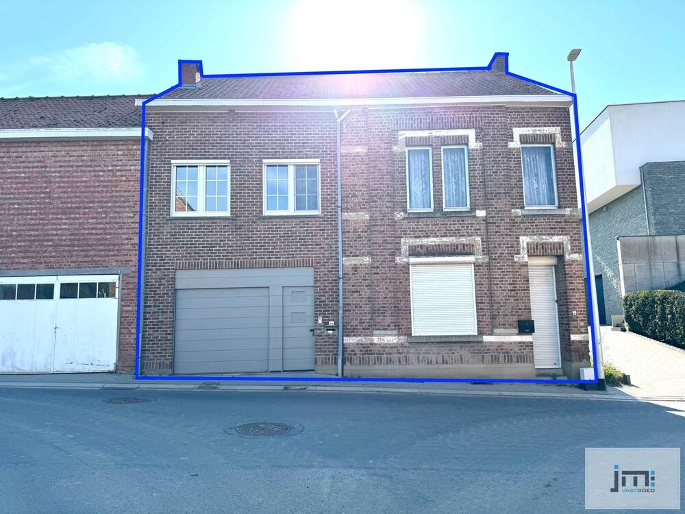 Huis te koop in Borgloon 3840 195000.00€ 7 slaapkamers m² - Zoekertje 542244
