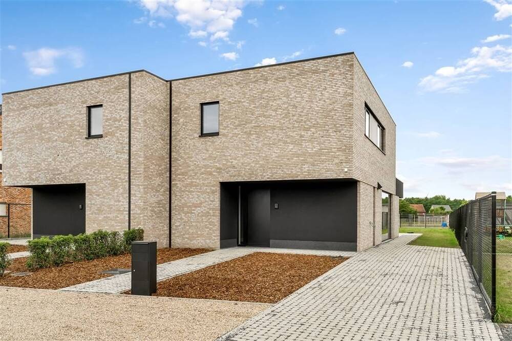 Huis te  koop in Beringen 3580 405000.00€ 3 slaapkamers 170.00m² - Zoekertje 544096