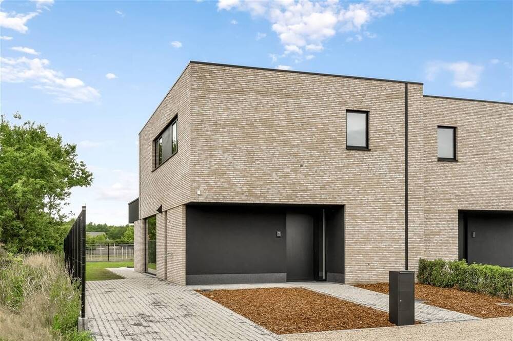 Huis te  koop in Beringen 3580 405000.00€ 3 slaapkamers 170.00m² - Zoekertje 544095