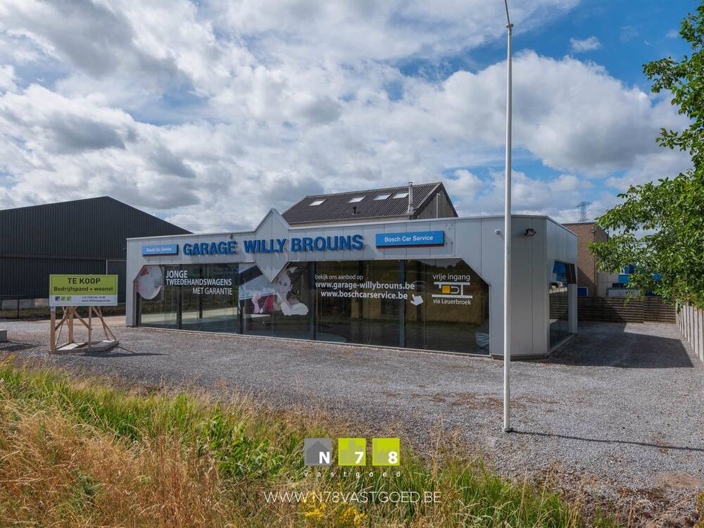 Handelszaak te  koop in Kinrooi 3640 795000.00€  slaapkamers 1197.00m² - Zoekertje 544872