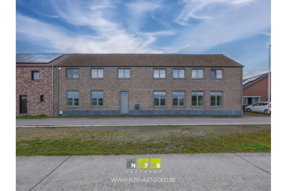 Handelszaak te  koop in Dilsen-Stokkem 3650 595000.00€  slaapkamers 280.00m² - Zoekertje 544748