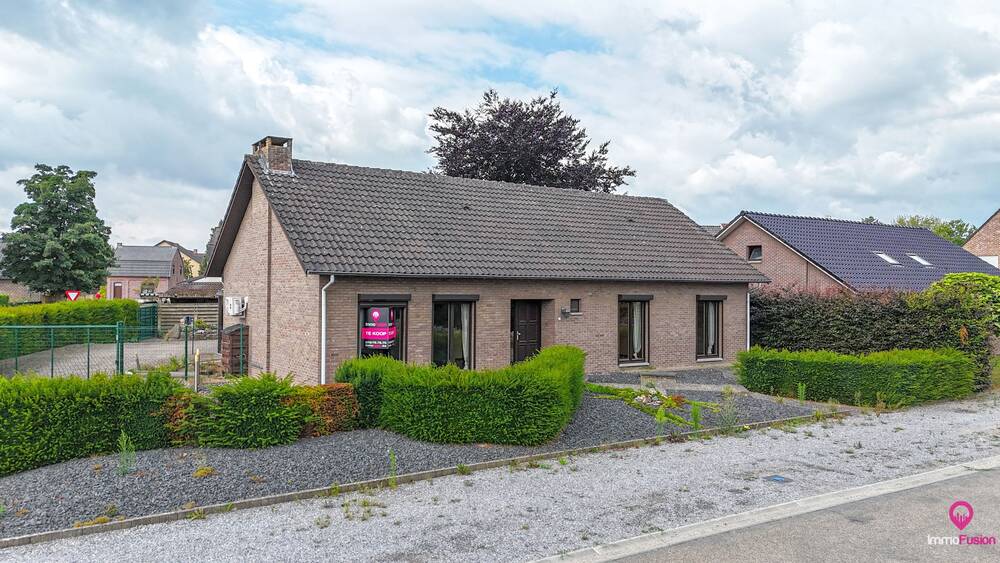 Huis te  koop in Bocholt 3950 345000.00€ 3 slaapkamers m² - Zoekertje 546362
