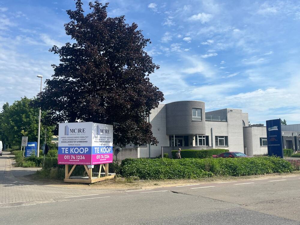 Handelszaak te koop in Heusden-Zolder 3550 0.00€ slaapkamers 5000.00m² - Zoekertje 545757