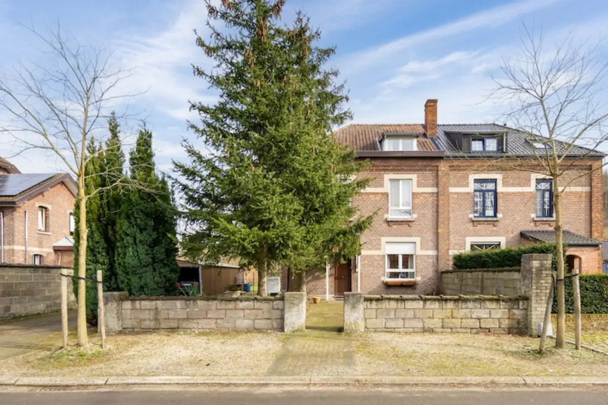 Herenhuis te  koop in Koersel 3582 232000.00€ 4 slaapkamers 164.00m² - Zoekertje 594067