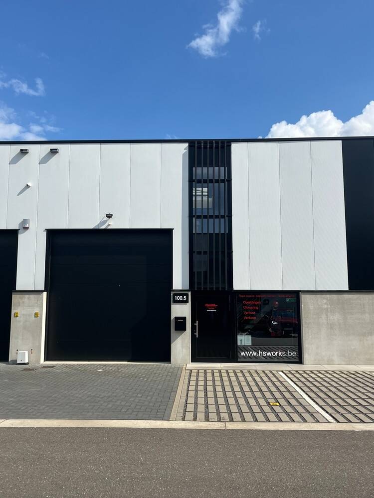 Handelszaak te huur in Hasselt 3500 1050.00€ slaapkamers m² - Zoekertje 545758