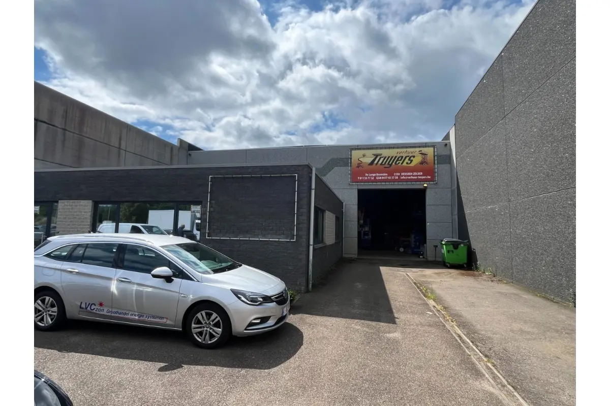 Handelszaak te  huur in Heusden-Zolder 3550 4690.00€  slaapkamers 810.00m² - Zoekertje 545759