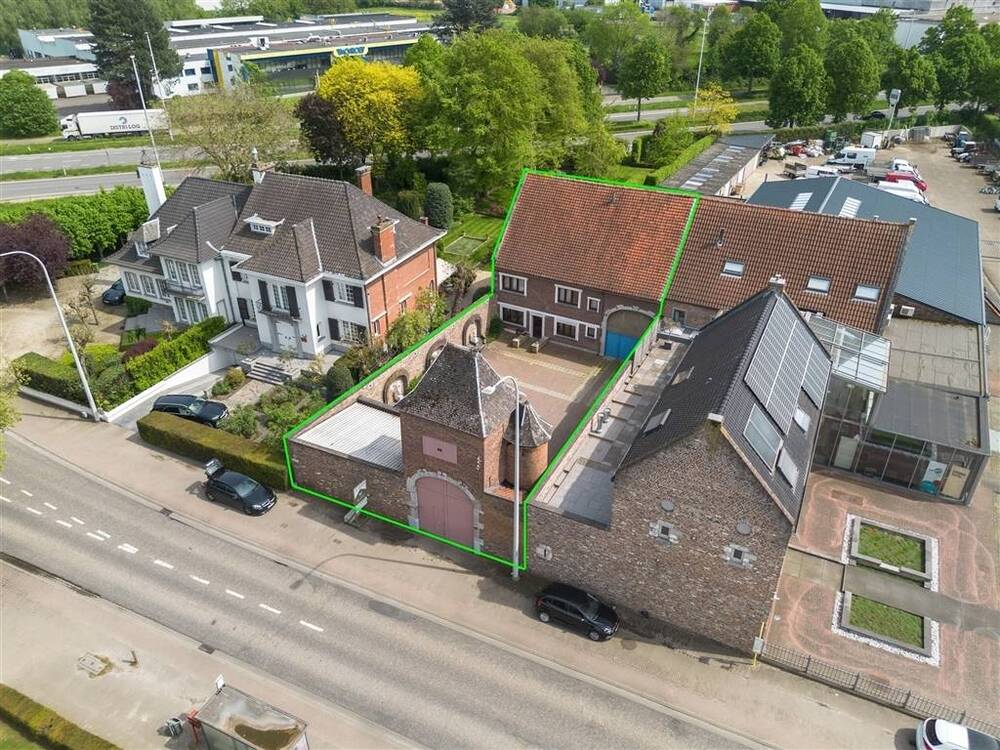 Huis te koop in Sint-Truiden 3800 349000.00€ 3 slaapkamers 222.00m² - Zoekertje 547437