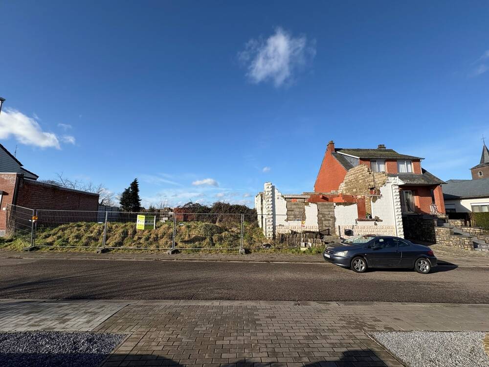 Huis te koop in Sint-Truiden 3800 109000.00€ 3 slaapkamers m² - Zoekertje 547429