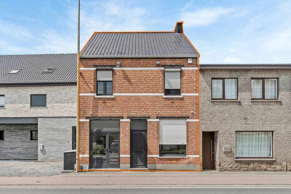 Huis te  koop in Beringen 3580 209000.00€ 4 slaapkamers 195.00m² - Zoekertje 547275