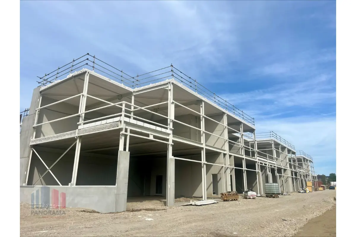 Handelszaak te  koop in Halen 3545 584900.00€  slaapkamers 440.00m² - Zoekertje 548496