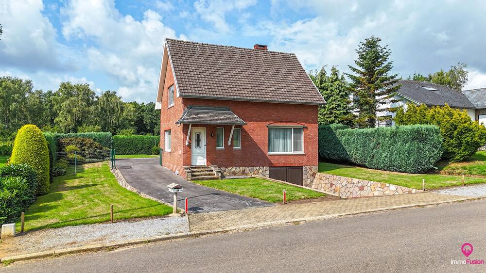 Huis te  koop in Heusden-Zolder 3550 299000.00€ 3 slaapkamers 181.00m² - Zoekertje 550028