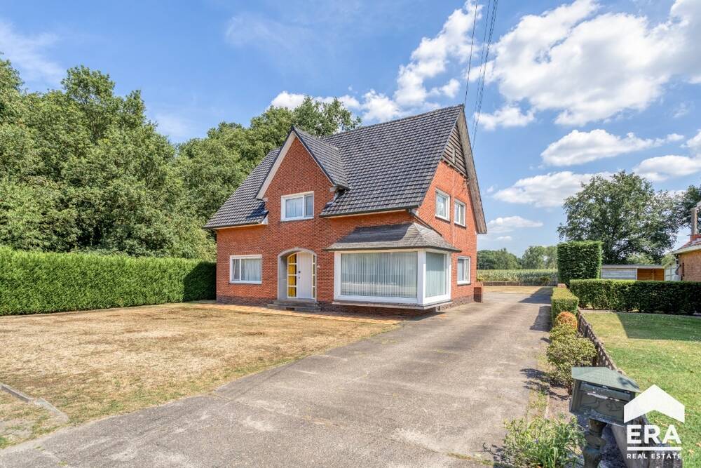 Huis te  koop in Kleine-Brogel 3990 325000.00€ 4 slaapkamers 222.00m² - Zoekertje 550005