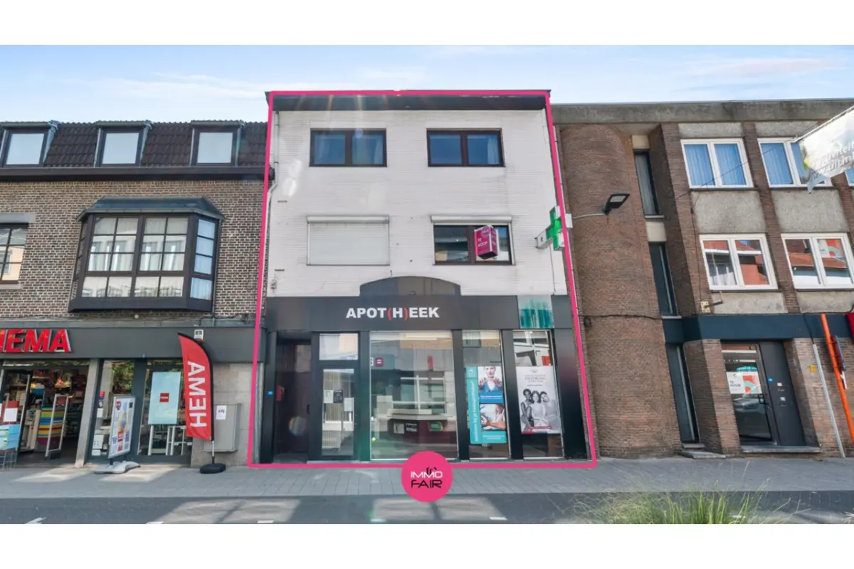 Huis te  koop in Lanaken 3620 389000.00€ 5 slaapkamers 285.00m² - Zoekertje 551372