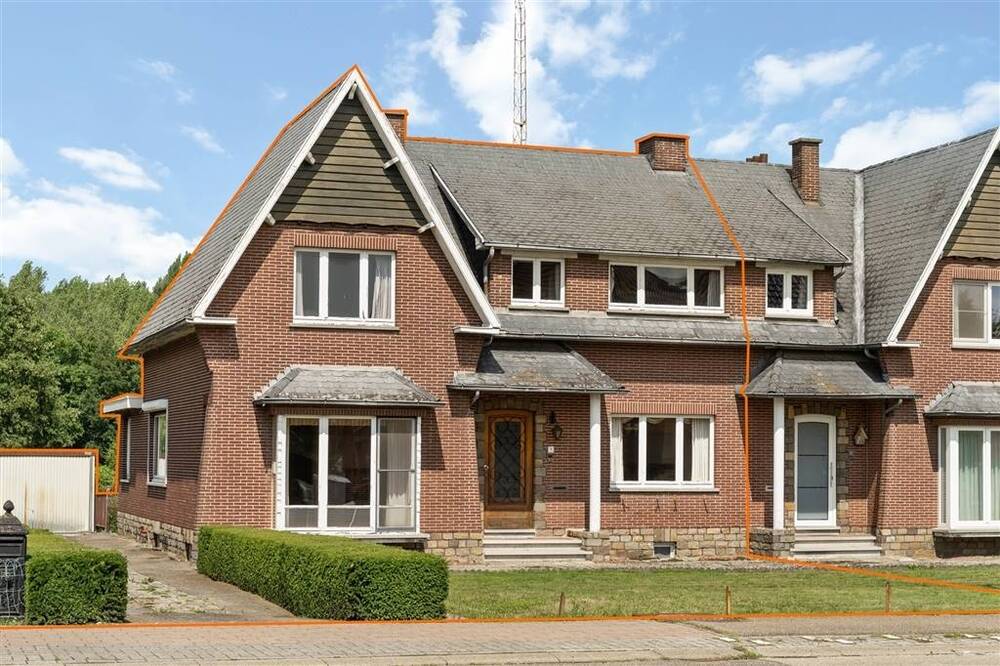 Huis te koop in Hasselt 3500 269000.00€ 4 slaapkamers 200.00m² - Zoekertje 551930