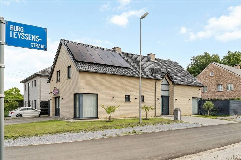 Huis te koop in Beringen 3580 560000.00€ 5 slaapkamers 271.00m² - Zoekertje 553132