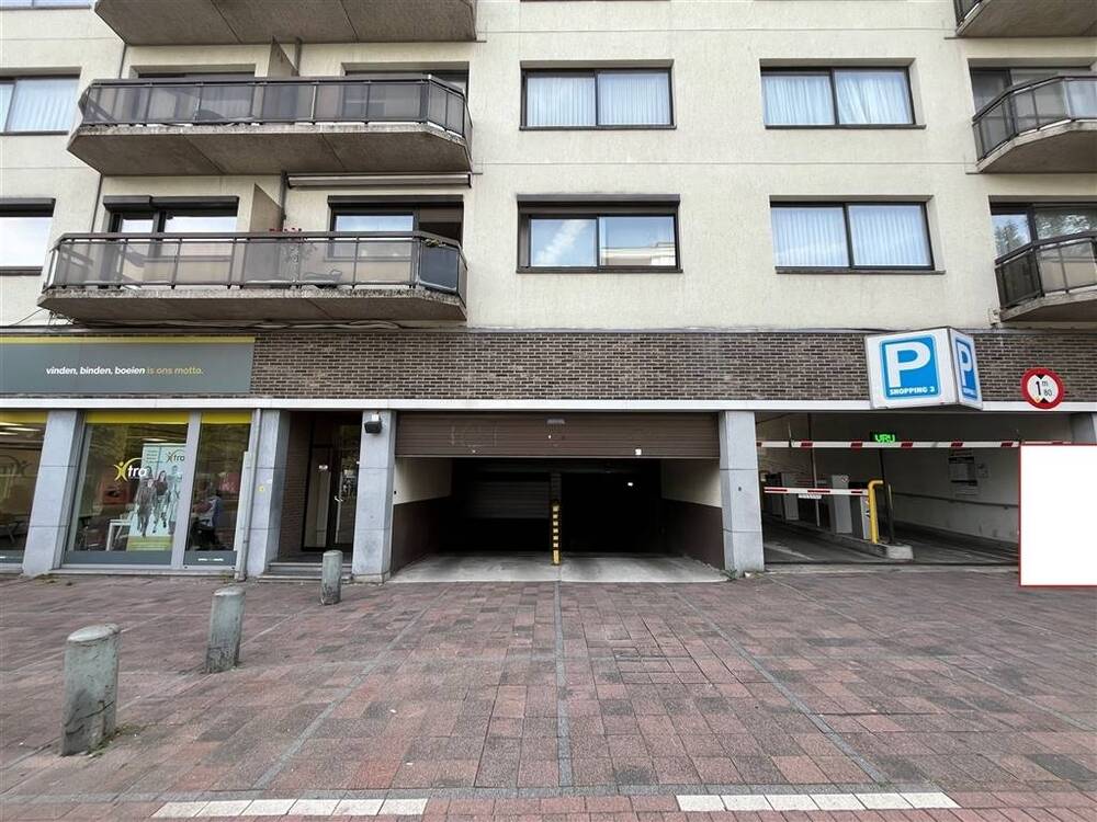 Parking & garage te koop in Genk 3600 35000.00€ slaapkamers m² - Zoekertje 553471