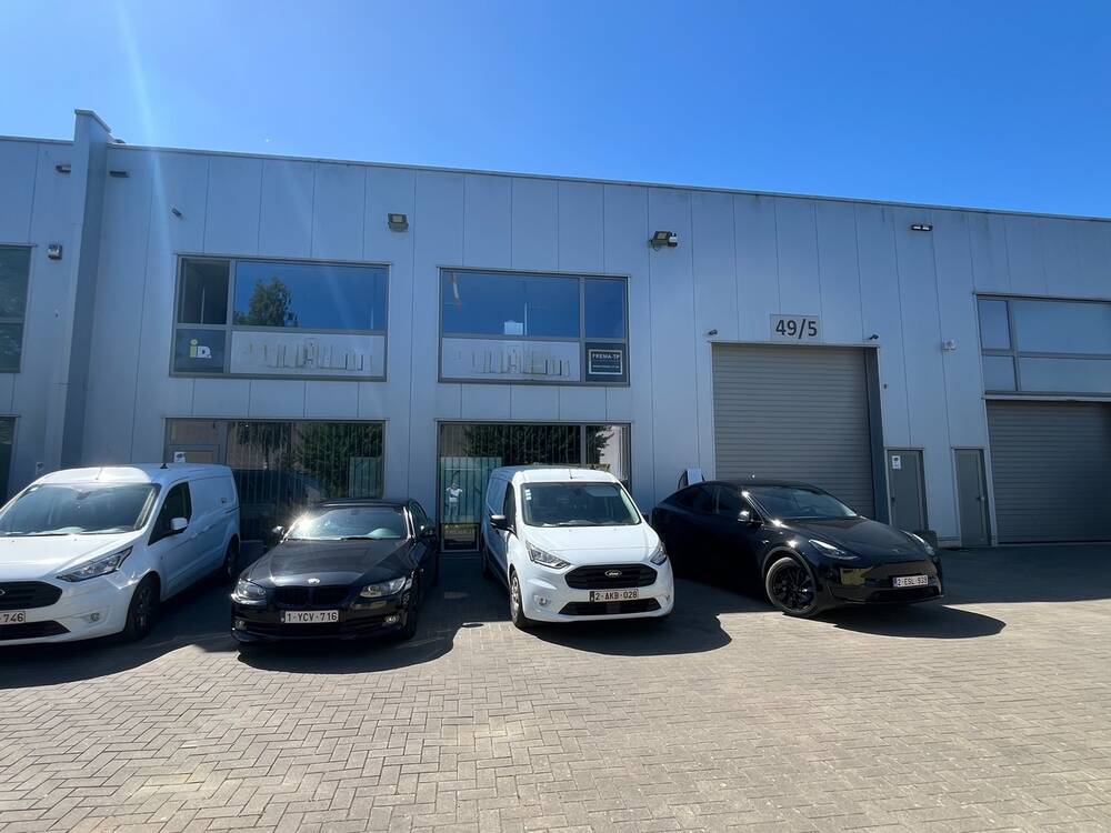 Handelszaak te huur in Tessenderlo 3980 3950.00€ slaapkamers 646.00m² - Zoekertje 552941