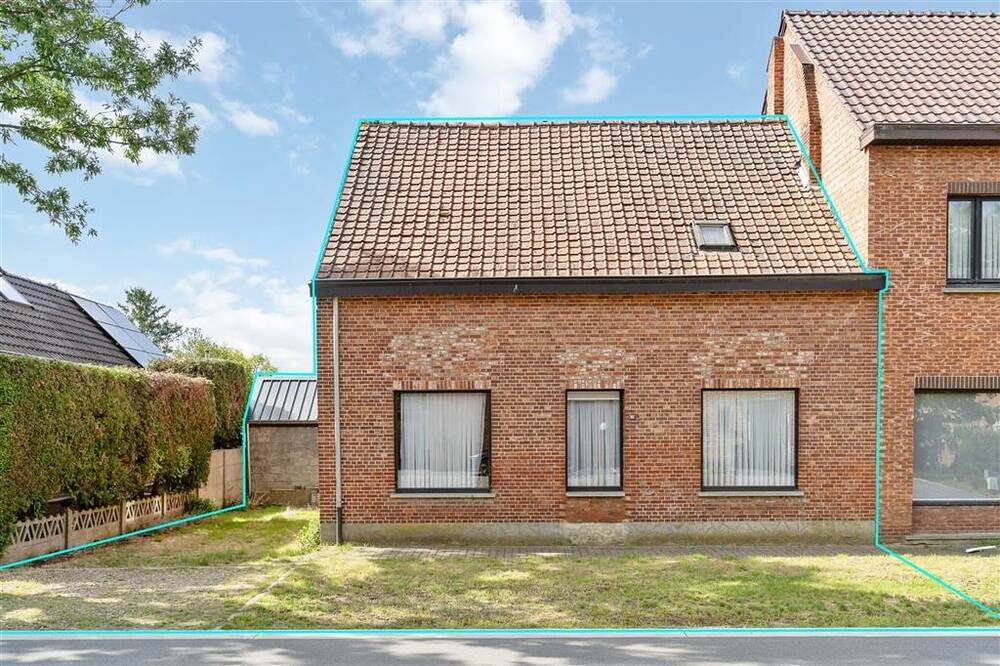 Huis te koop in Leopoldsburg 3970 145000.00€ 3 slaapkamers 130.00m² - Zoekertje 556012