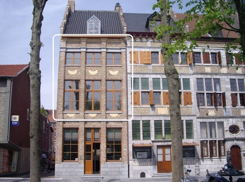 Appartement te  huur in Maaseik 3680 650.00€ 2 slaapkamers 113.00m² - Zoekertje 556262