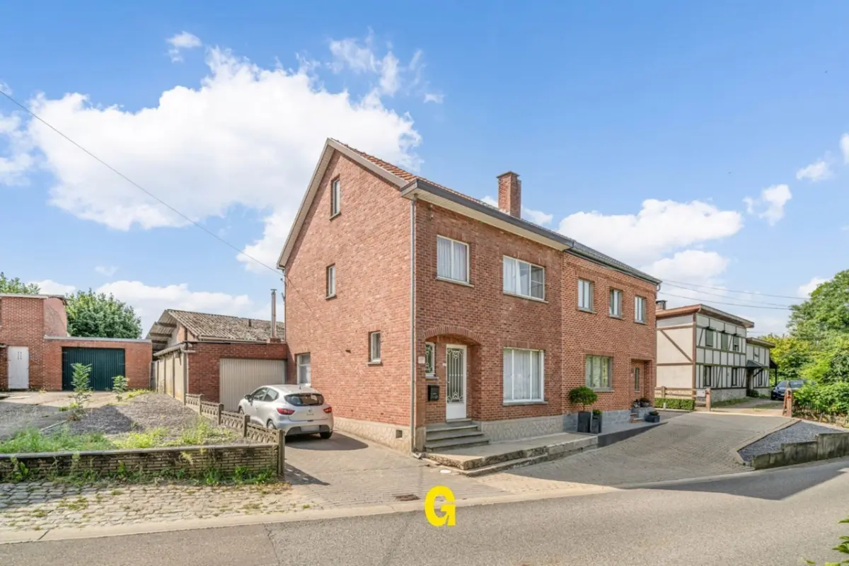 Huis te  koop in Vliermaal 3724 195000.00€ 3 slaapkamers 167.00m² - Zoekertje 558640