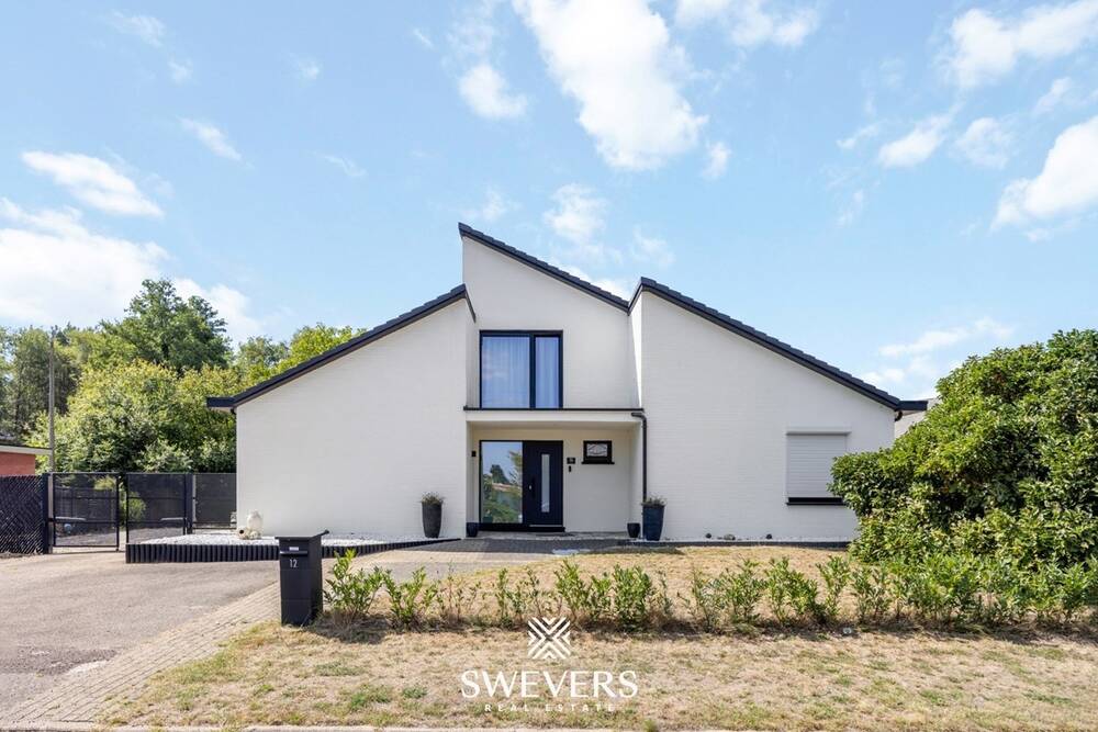 Villa te  koop in Heusden-Zolder 3550 669000.00€ 5 slaapkamers 306.00m² - Zoekertje 559268