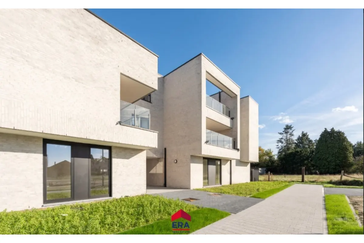 Appartement te  koop in Lommel 3920 317500.00€ 3 slaapkamers 102.39m² - Zoekertje 561752