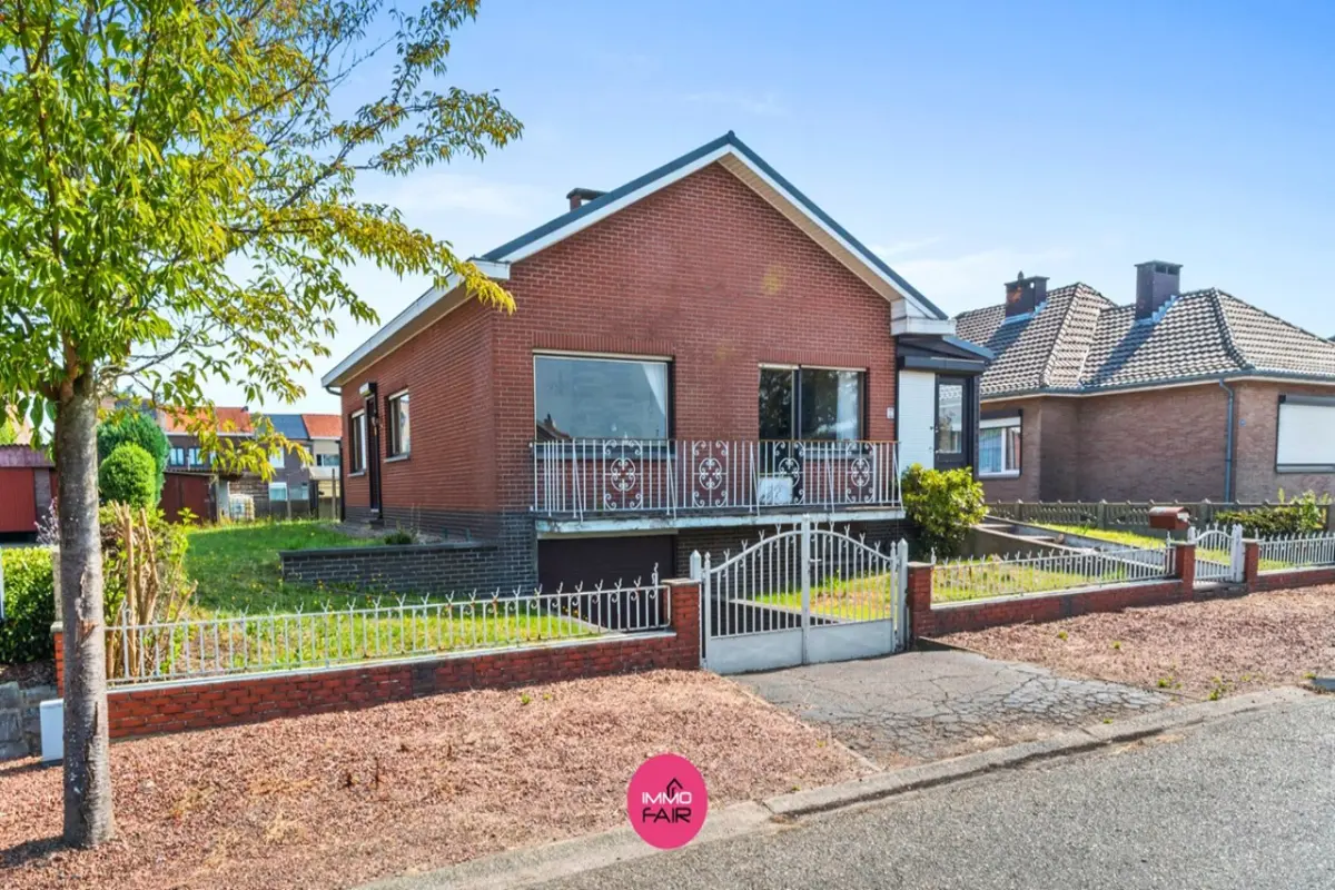 Huis te  koop in Lanaken 3620 249000.00€ 2 slaapkamers 100.00m² - Zoekertje 561517