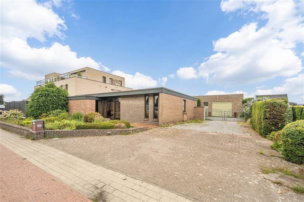 Bungalow te koop in Lommel 3920 620000.00€ 3 slaapkamers 112.00m² - Zoekertje 562135
