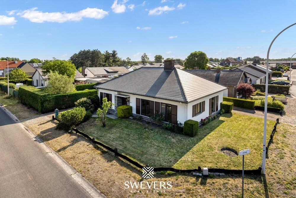Huis te koop in Leopoldsburg 3970 309000.00€ 3 slaapkamers 140.00m² - Zoekertje 563356