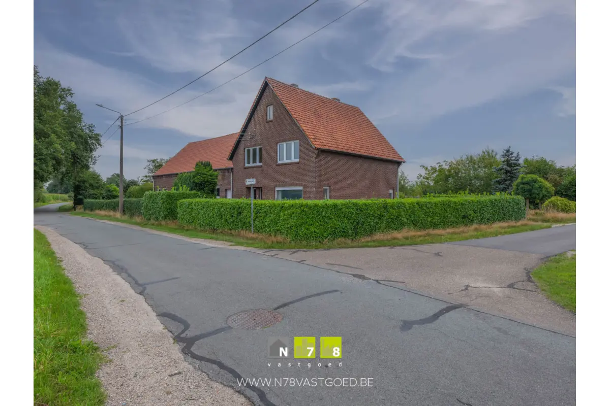 Huis te  koop in Bocholt 3950 549000.00€ 4 slaapkamers 140.00m² - Zoekertje 564717