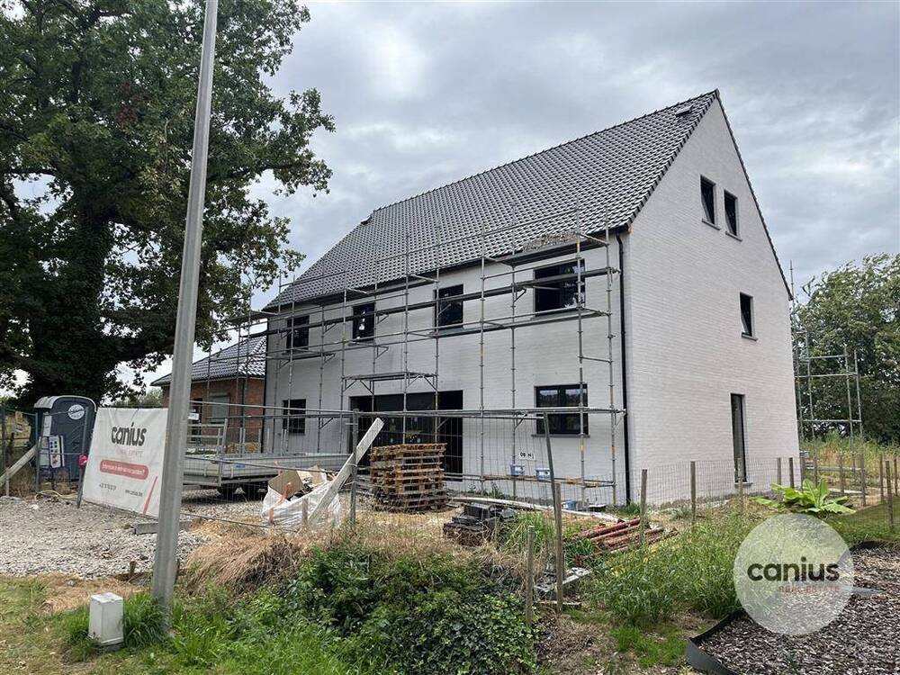 Huis te koop in Sint-Truiden 3800 462700.00€ 4 slaapkamers 186.00m² - Zoekertje 564740