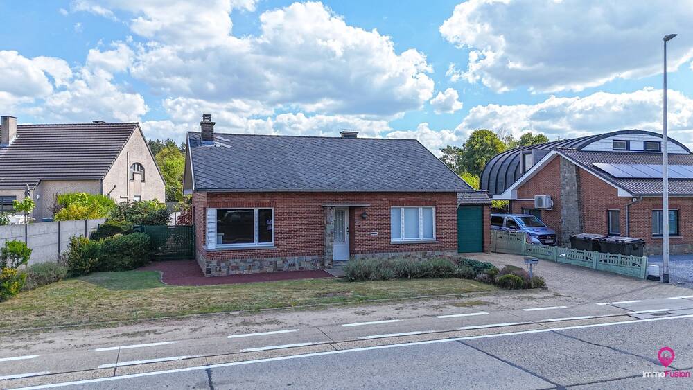 Huis te koop in Paal 3583 229000.00€ 2 slaapkamers 112.00m² - Zoekertje 565203