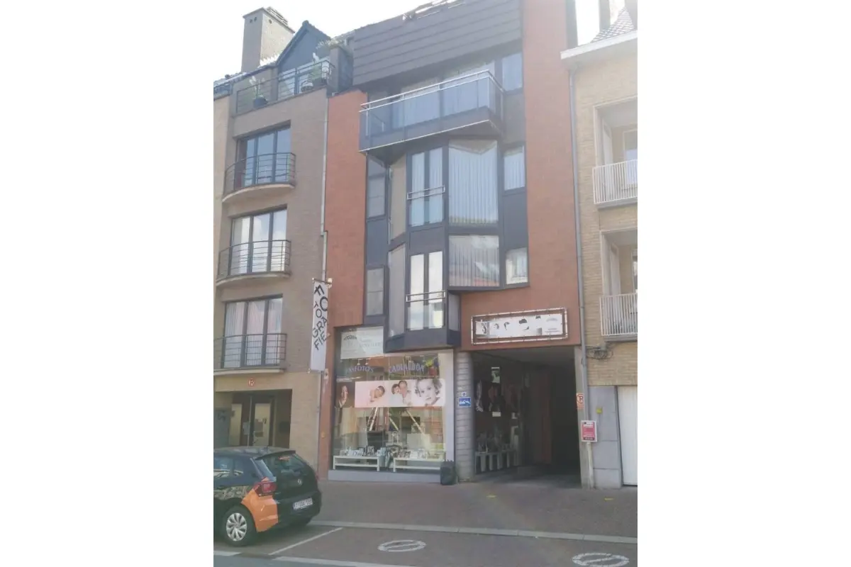 Parking & garage te  huur in Sint-Truiden 3800 50.00€  slaapkamers m² - Zoekertje 566128