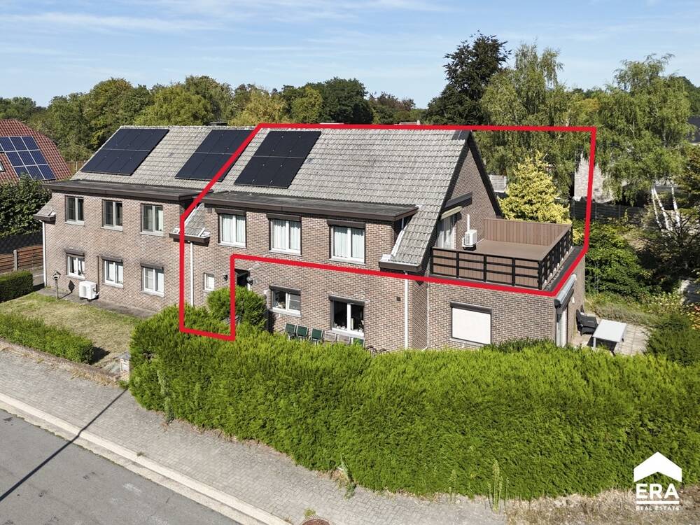 Appartement te koop in Overpelt 3900 249000.00€ 2 slaapkamers 101.00m² - Zoekertje 566389
