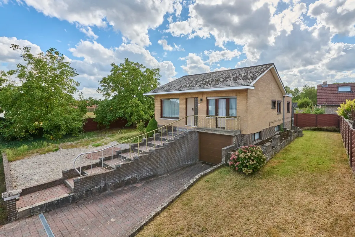 Huis te koop in Hechtel 3940 229000.00€ 3 slaapkamers 100.00m² - Zoekertje 567118