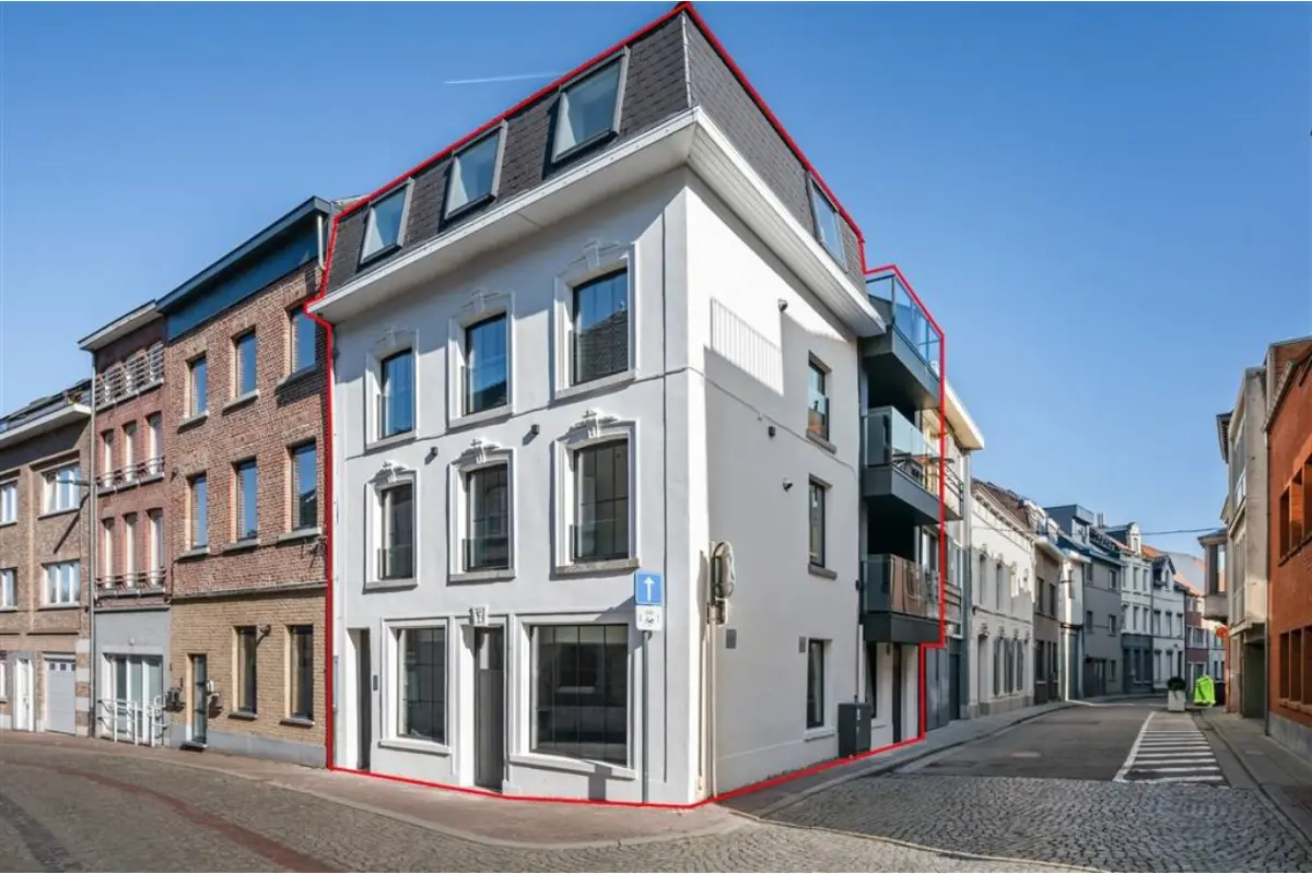 Appartementsgebouw te  koop in Sint-Truiden 3800 775000.00€ 3 slaapkamers 241.00m² - Zoekertje 567137