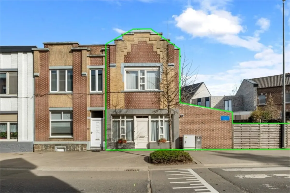 Huis te  koop in Tongeren 3700 249000.00€ 2 slaapkamers m² - Zoekertje 568831