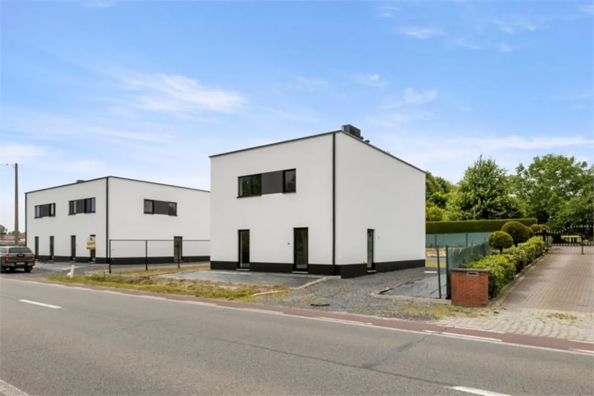 Huis te  koop in Alken 3570 450000.00€ 4 slaapkamers m² - Zoekertje 568797