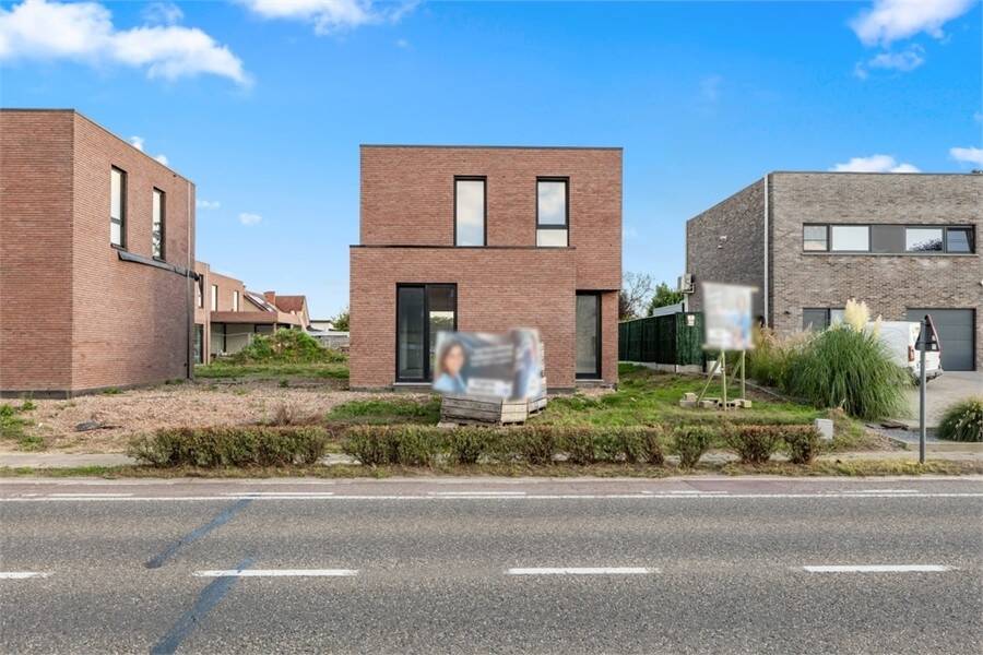Huis te koop in Brustem 3800 371900.00€ 3 slaapkamers m² - Zoekertje 568858