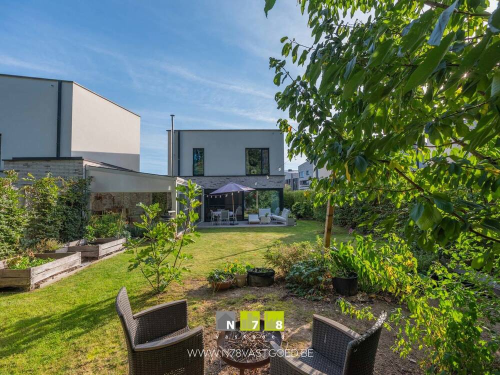 Huis te koop in Maasmechelen 3630 455000.00€ 3 slaapkamers 150.00m² - Zoekertje 568783