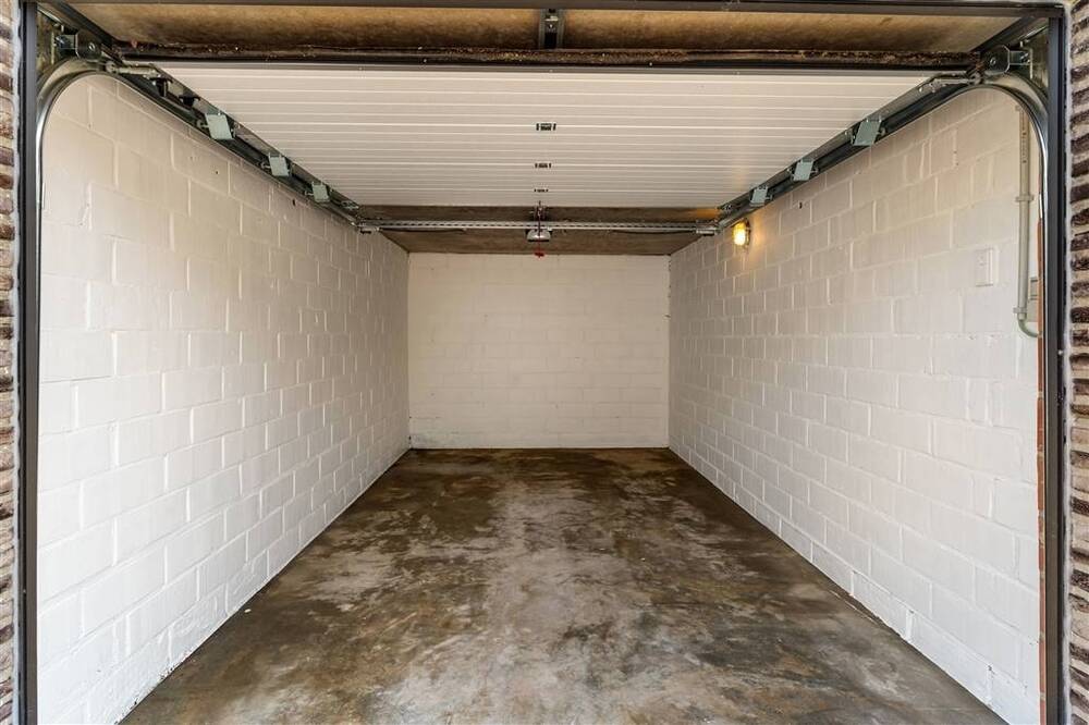Parking & garage te  koop in Lummen 3560 25000.00€  slaapkamers m² - Zoekertje 571200