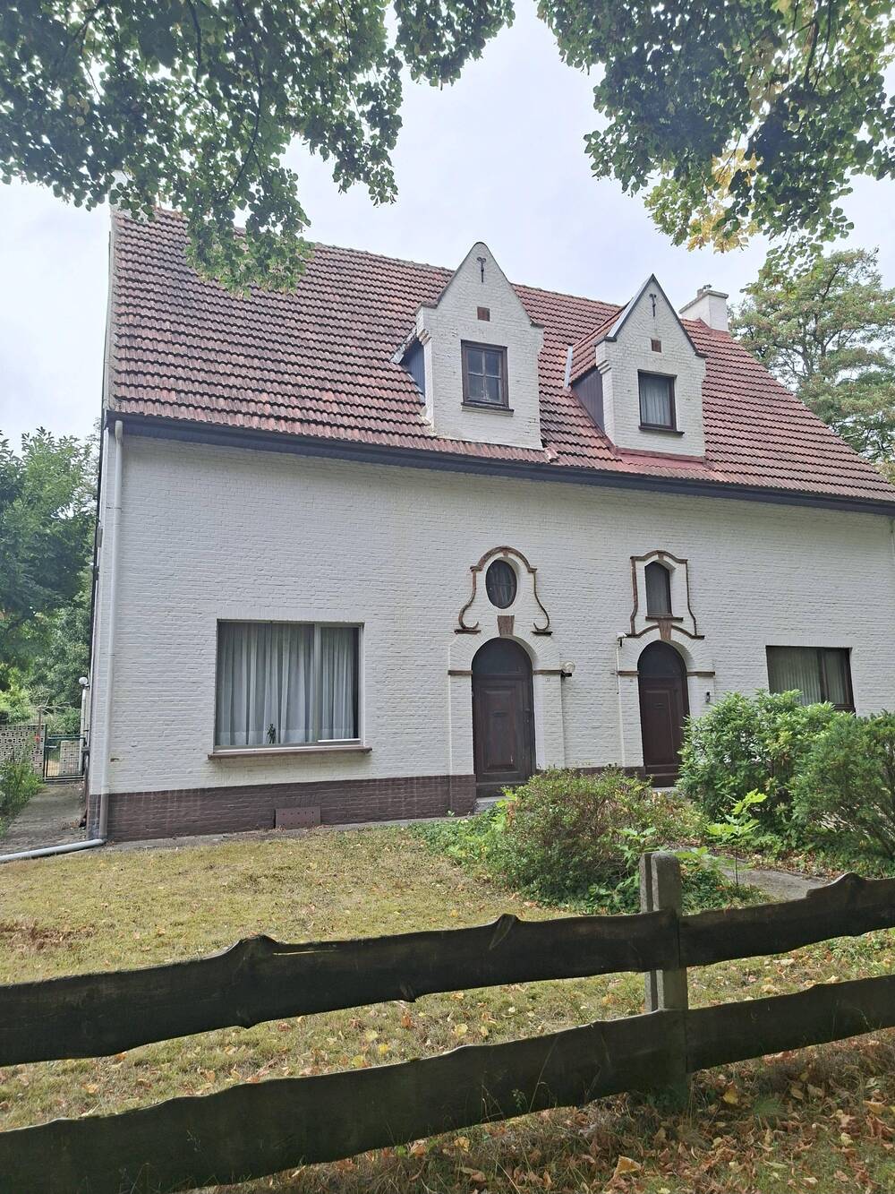 Huis te koop in Genk 3600 250000.00€ 3 slaapkamers m² - Zoekertje 573061