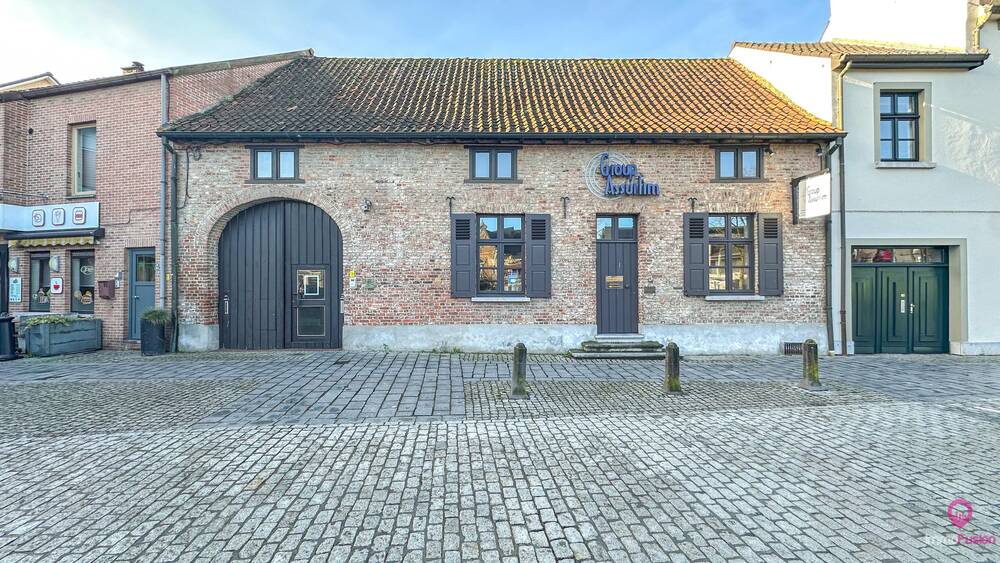 Handelszaak te  koop in Peer 3990 579000.00€  slaapkamers 1.00m² - Zoekertje 573486